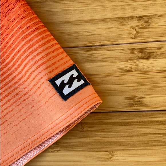 🔷🔹 BILLABONG FLUID AIRLIGHT BOARD SHORTS 🔹🔷 - Picture 2 of 10